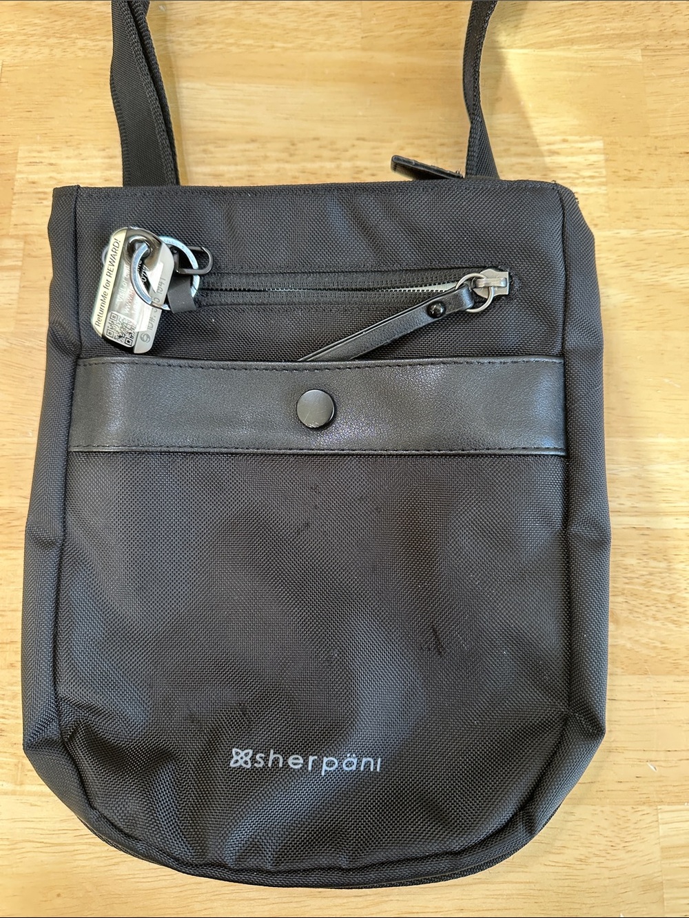 Sherpani Prima at Black Crossbody Nylon Shoulder Bag
